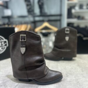 Bota Art Hand-
